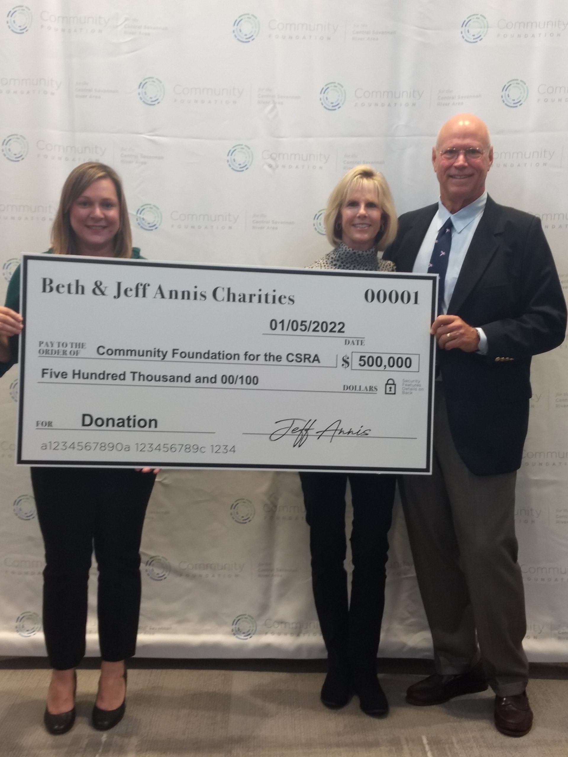 Advanced Services Pest Control owner donates 500,000 to Community